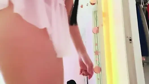 Rahasia di Bawah Bulan
