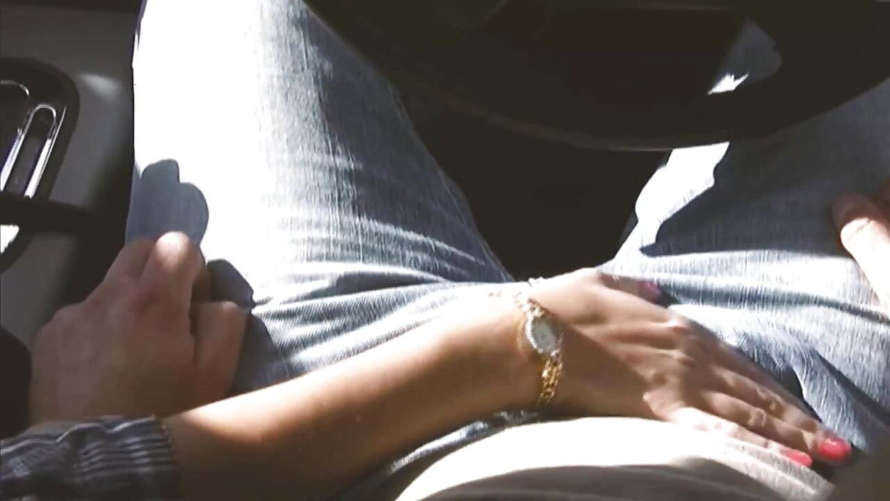 Booty workoutscene-3 brunett smal rumpa MILF har en stor kuk i munnen