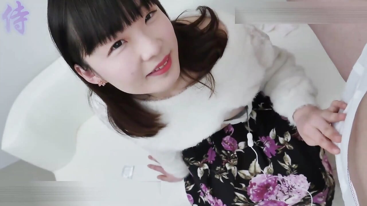 Horny Asian sluts #090