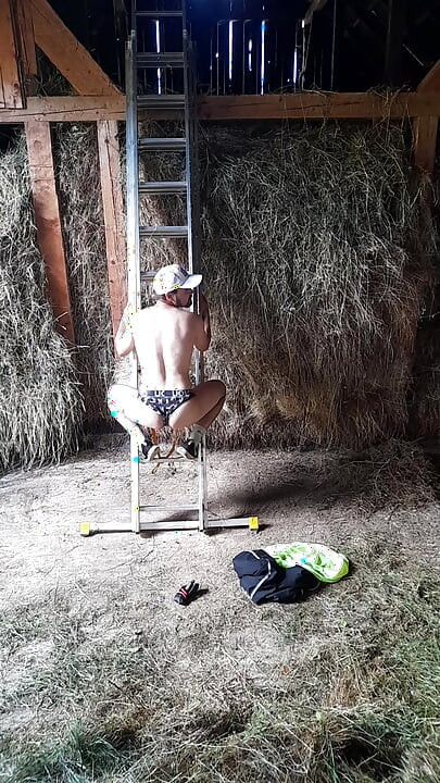 Romeno gay do interior Daeros está ficando quente