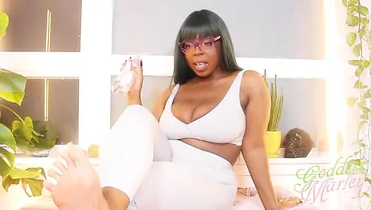 Just Oily Ebony Feet - Foot Worship, Soles, Oil Fetish