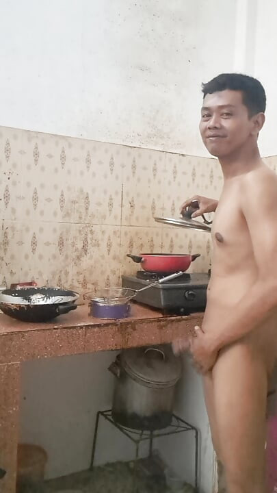 Hi girls... Kamu suka masak nggak?
