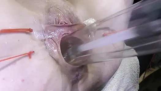 Jauh Menyebar Vagina Close-up Fucking Dengan Lampu 1000watt