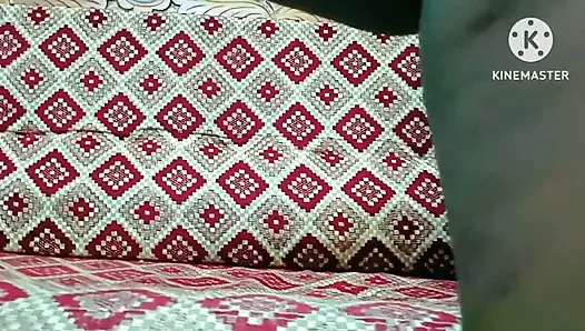 Student verführt und nimmt alles von seinem heißen lehrer - tamilisches erotik-video mit lautem stöhnen