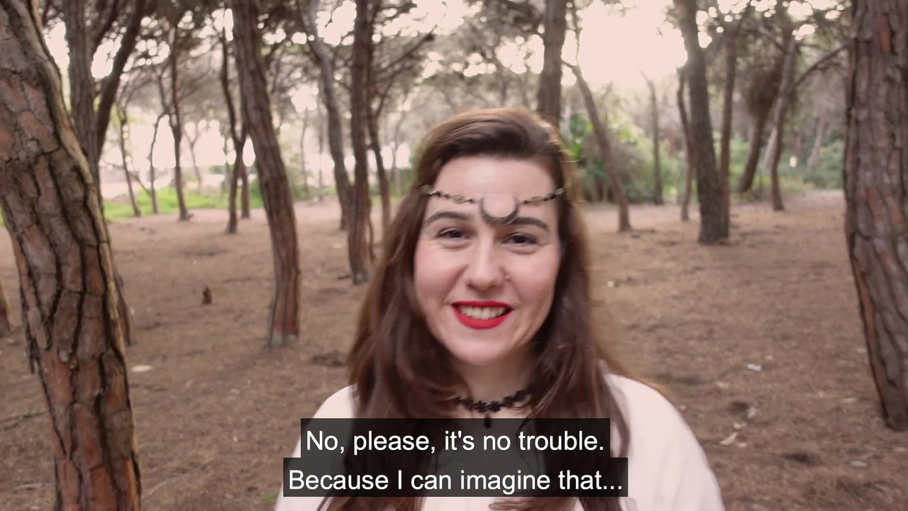 维京人试图勾引一个女同性恋农民