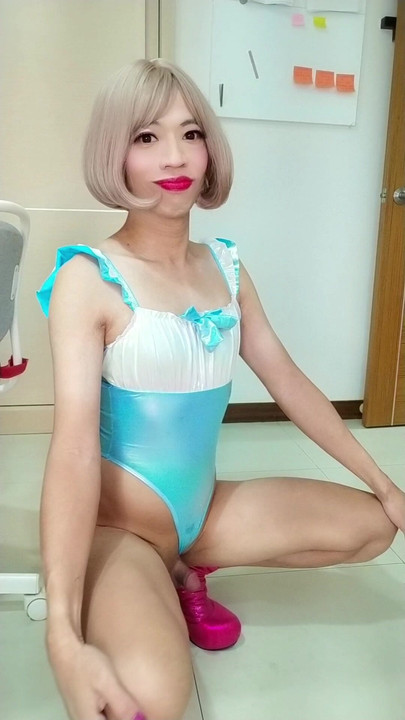 Okay, I know I’m moving like a goof, and it’s making me shy But hey, I’m trying!