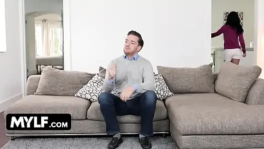 Büyük memeli Crystal Rush boşalma
