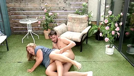 Kim van Dyke:I'm hot curvy Milf
