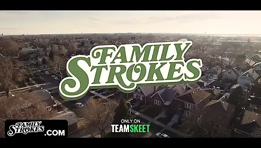 Розовую киску шаловливой крошки Angel Del Rey уничтожает ее отчим