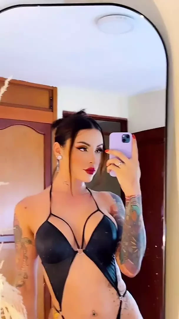Ela_Doll_ video