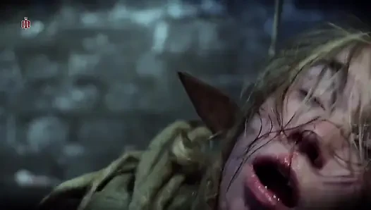 Angeleintes Krabbelndes Mädchen - Dark House 2 #1