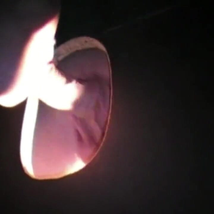 Twink在寻欢洞里吮吸爸爸