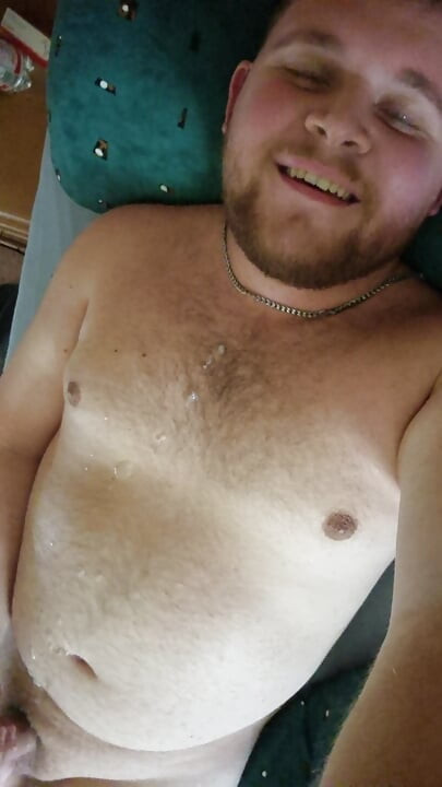 Bear jerks off and squirts himself full