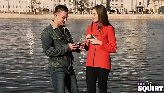 Horny Doc makes sexy beaut squirt and reach orgasm