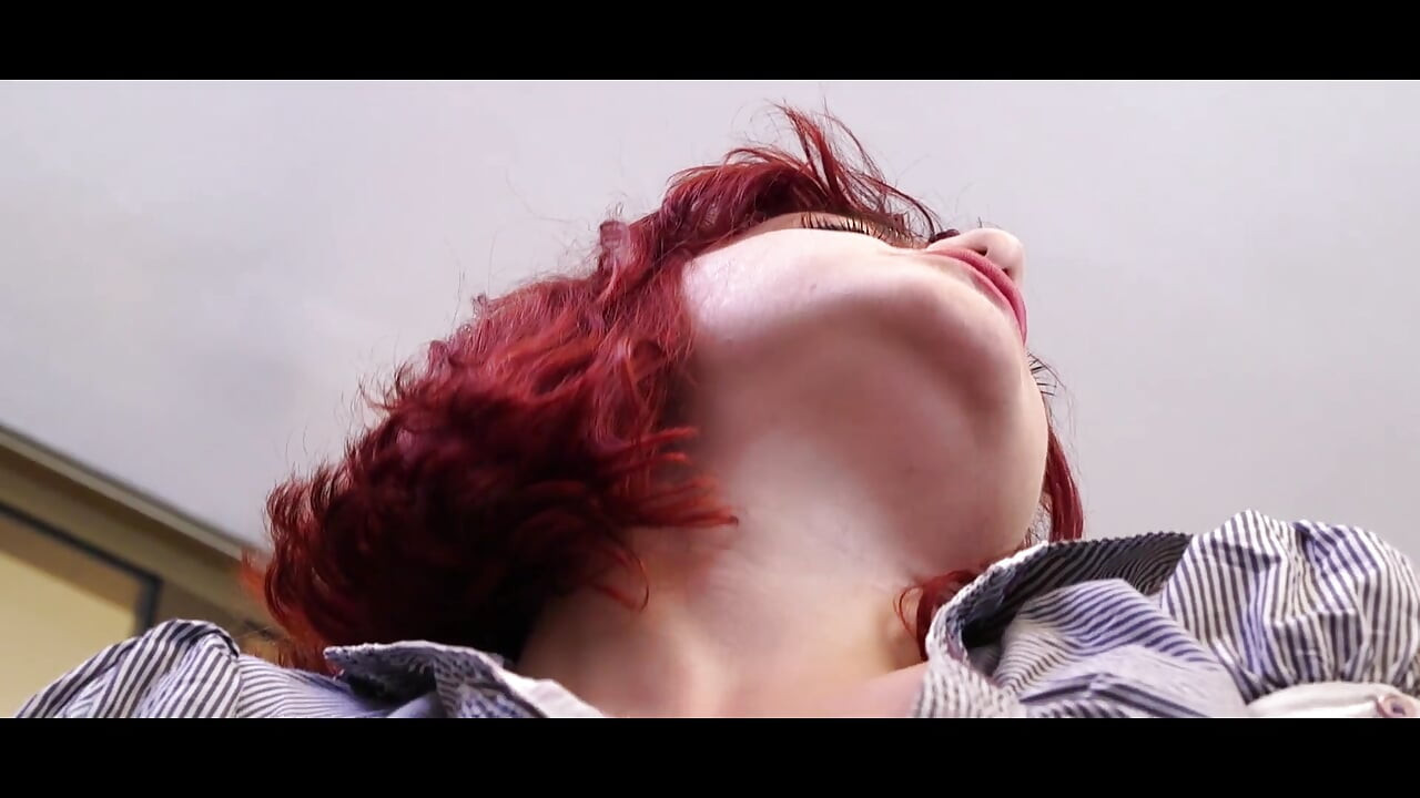 Kantor muncrat - tua dan muda