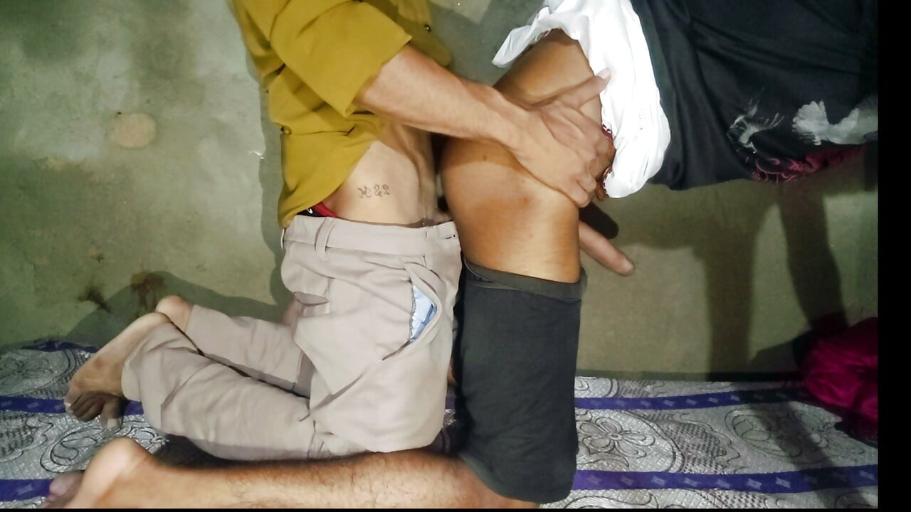Ghodi Banakar Mere Dost Ne Meri gand ki chudai ki Mota Bada land se /sex gaye boy