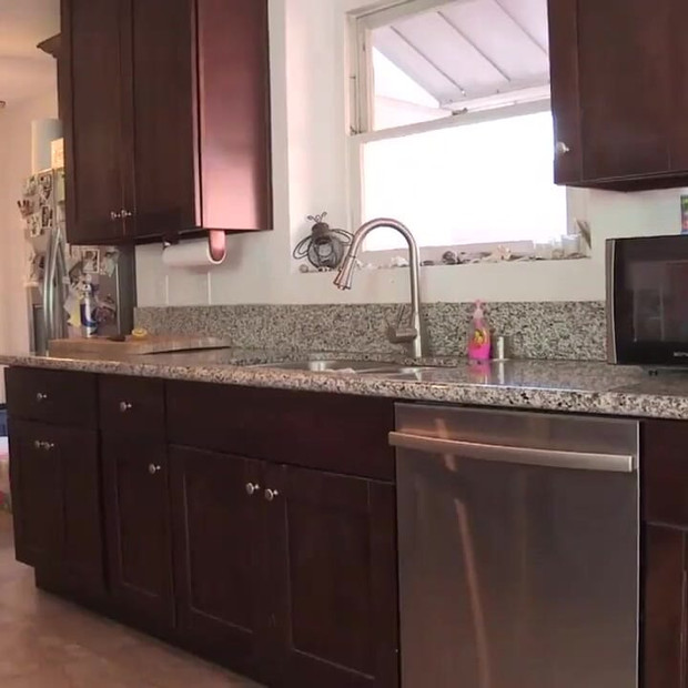 Sexy lesbians loves licking loves fingering