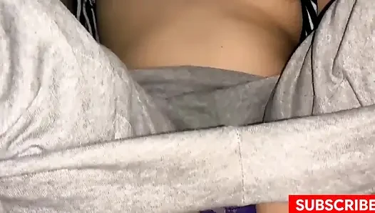 Ateşli Üvey Kız Kardeşimi Geceleri Sikiyorum