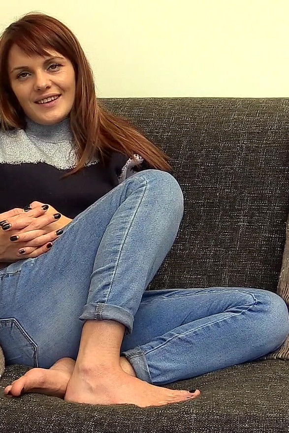Barefoot Tease Smiling Slut Begs for Foot Worship