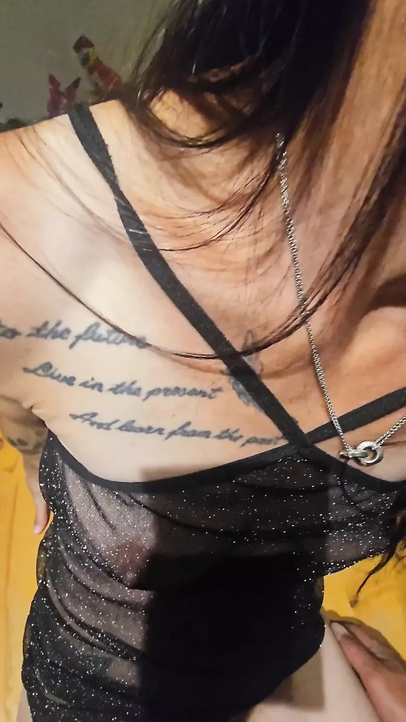 흑인 대물 자지에게 따먹히는 마누라