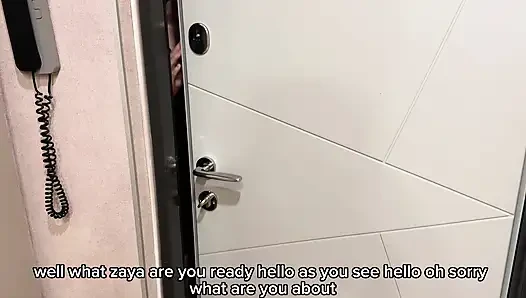 İki kez boşalma - bir kız için dölleme ve bizi izleyen üvey annenin ağzına boşalma