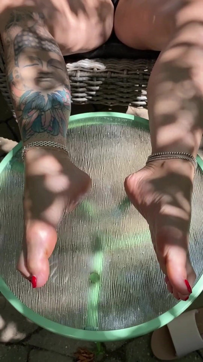 Aunt Lets Her Nephew Film Her Soft, Perfect MILF Soles | Clip 3