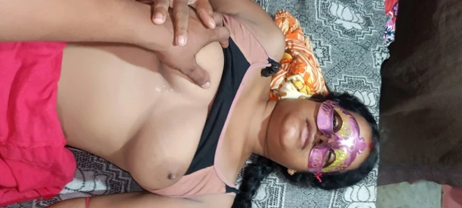 Aaj Maine apna mu Bali bahen ko choda.desi sex bahen ko choda.desi sex video with step sisters