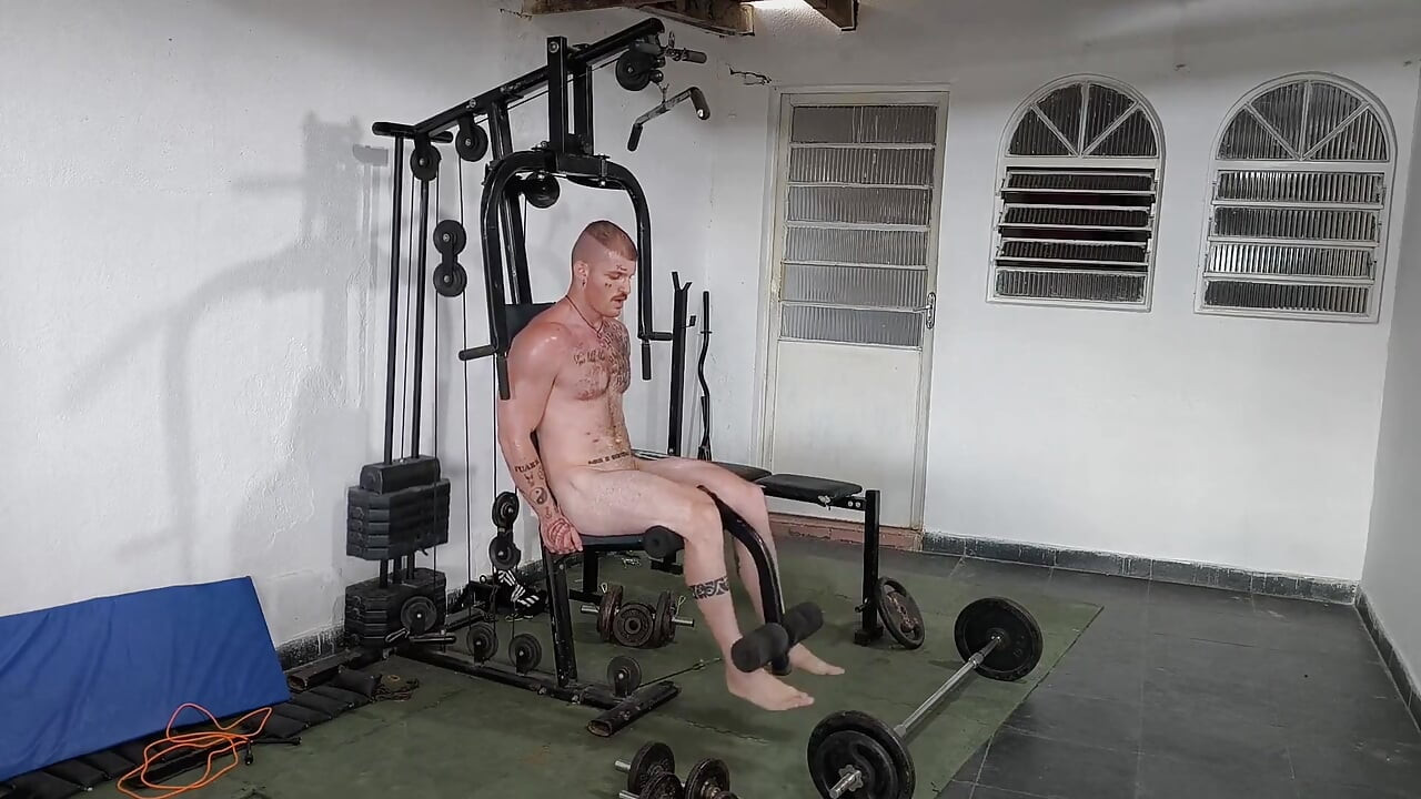 Carmona Training Naked