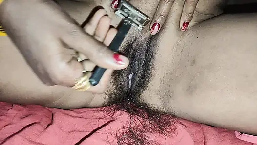 Tante seksi india dengan bulu lebat dicukur sama rezar balek dan rambutnya dicukur