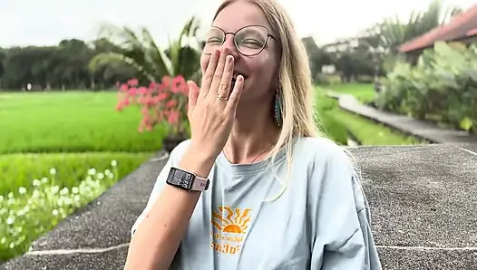 How an AI girlfriend can help you (or break you)