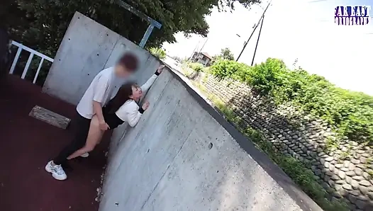 İnce mega kıvrımlar park, lot, çatı ve oda genelinde dolaşım arka kapı heyecanları için eğildi ep-1