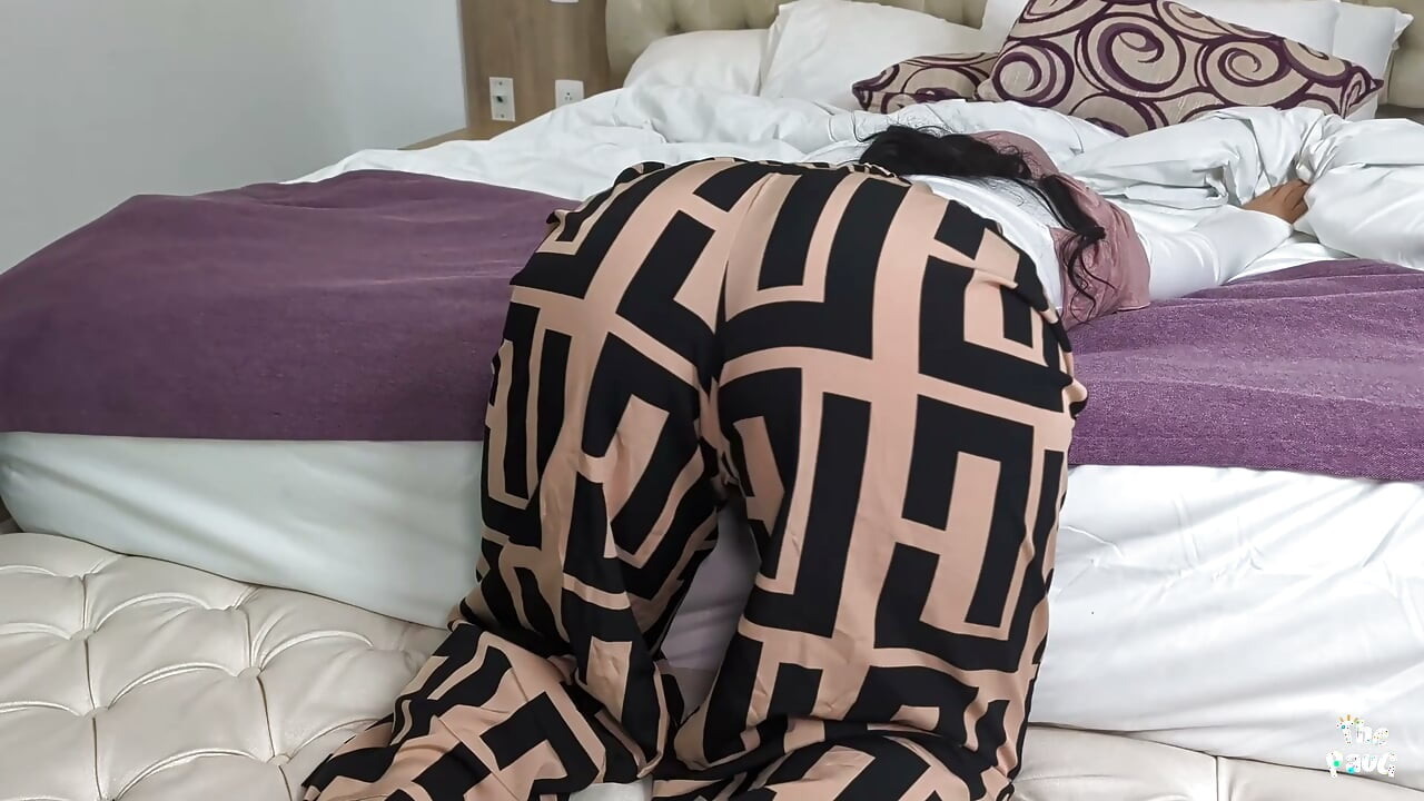 My new stepmom turned out to be an Arab MILF