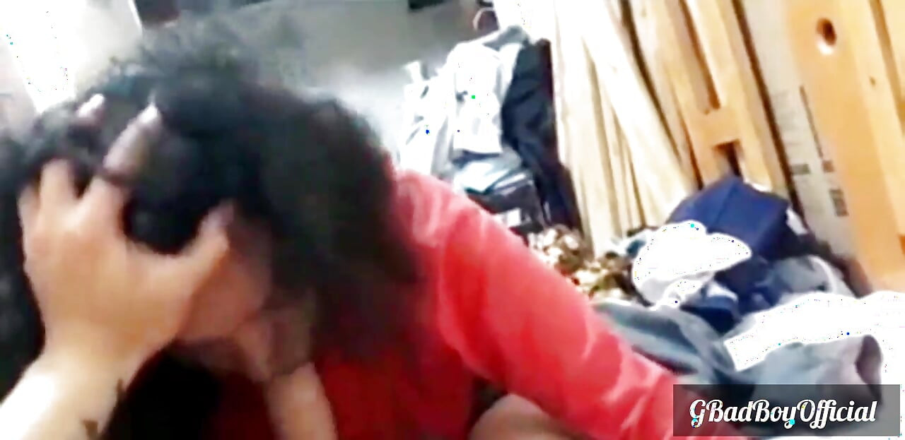 Femme senior profitant du sexe d’un jeune homme