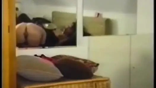 Geile latina bekommt von ihrer sexy freundin ihre muschi geleckt und wird dann gefickt