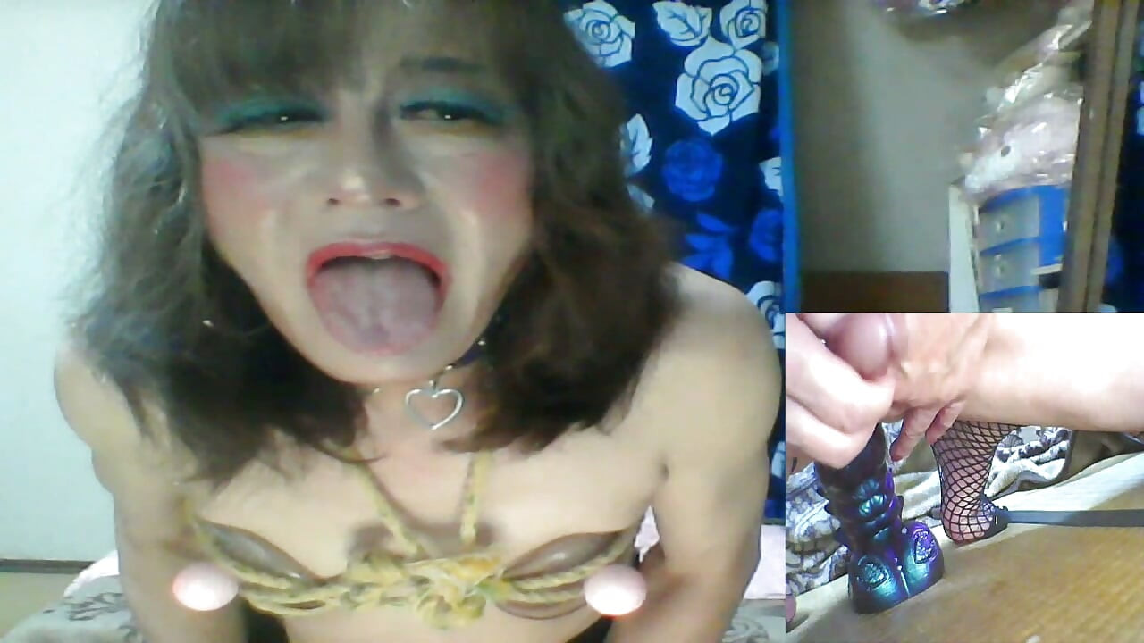 Intense masturbation act by nymphomaniac anaka