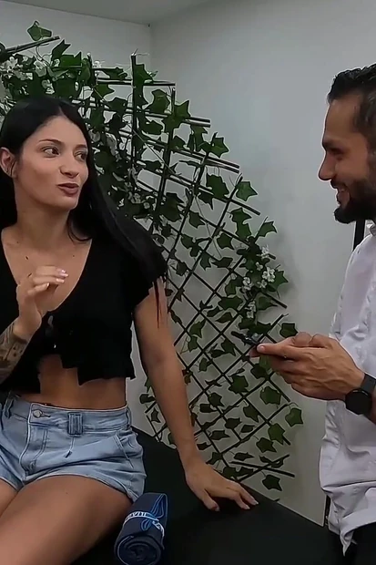 Masseuse Warms Her Pussy and Ends up Fucking Her on the Gurney