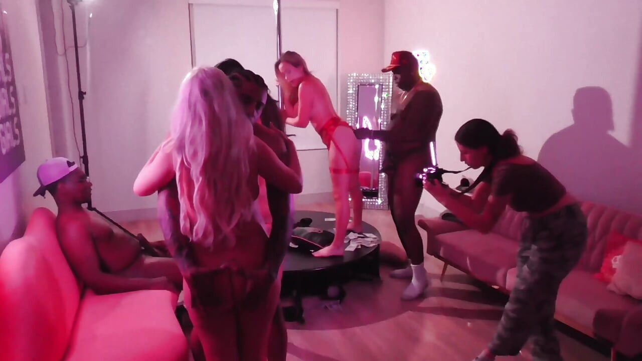 Behind the Scenes: Strip Club Orgy