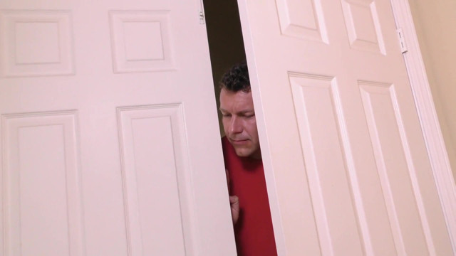 Boyfriends Stepdad Cums on His GF Face