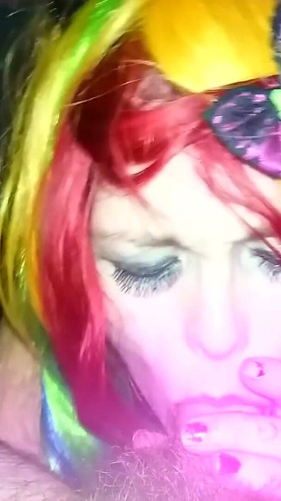 Raver Girl Vapes And Blows - MoxiBluez | Clip 2