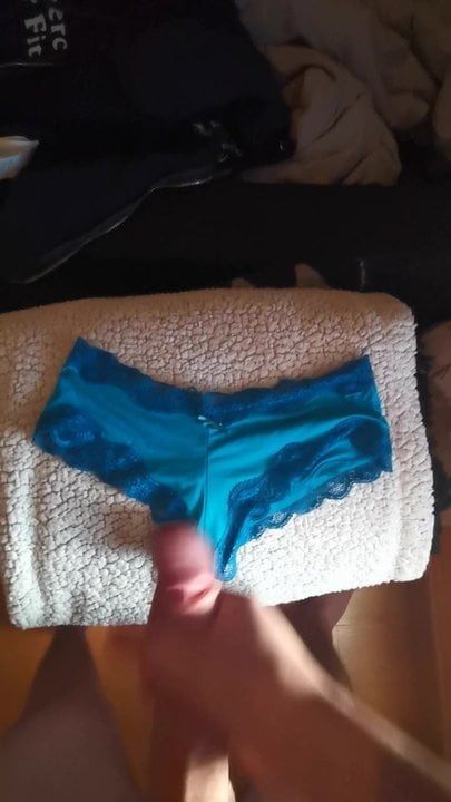 Cum on panties
