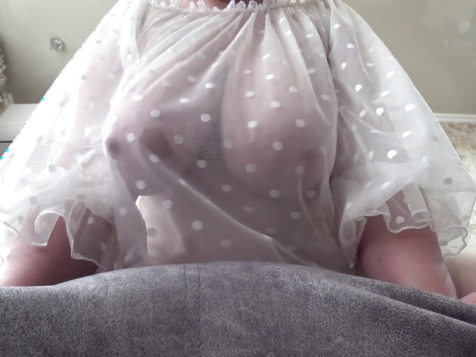 Big Gorgeous Boobs Close-up. Mature BBW and Saggy Tits.