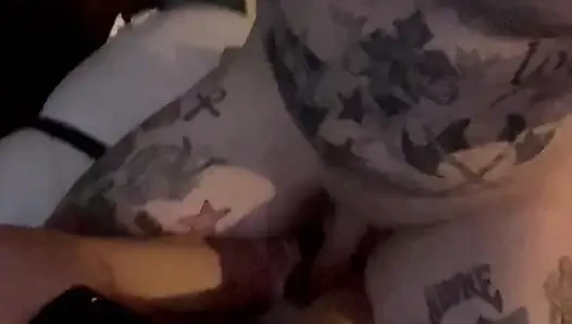 Gefesselt und gekitzelt! (sexmaschine)