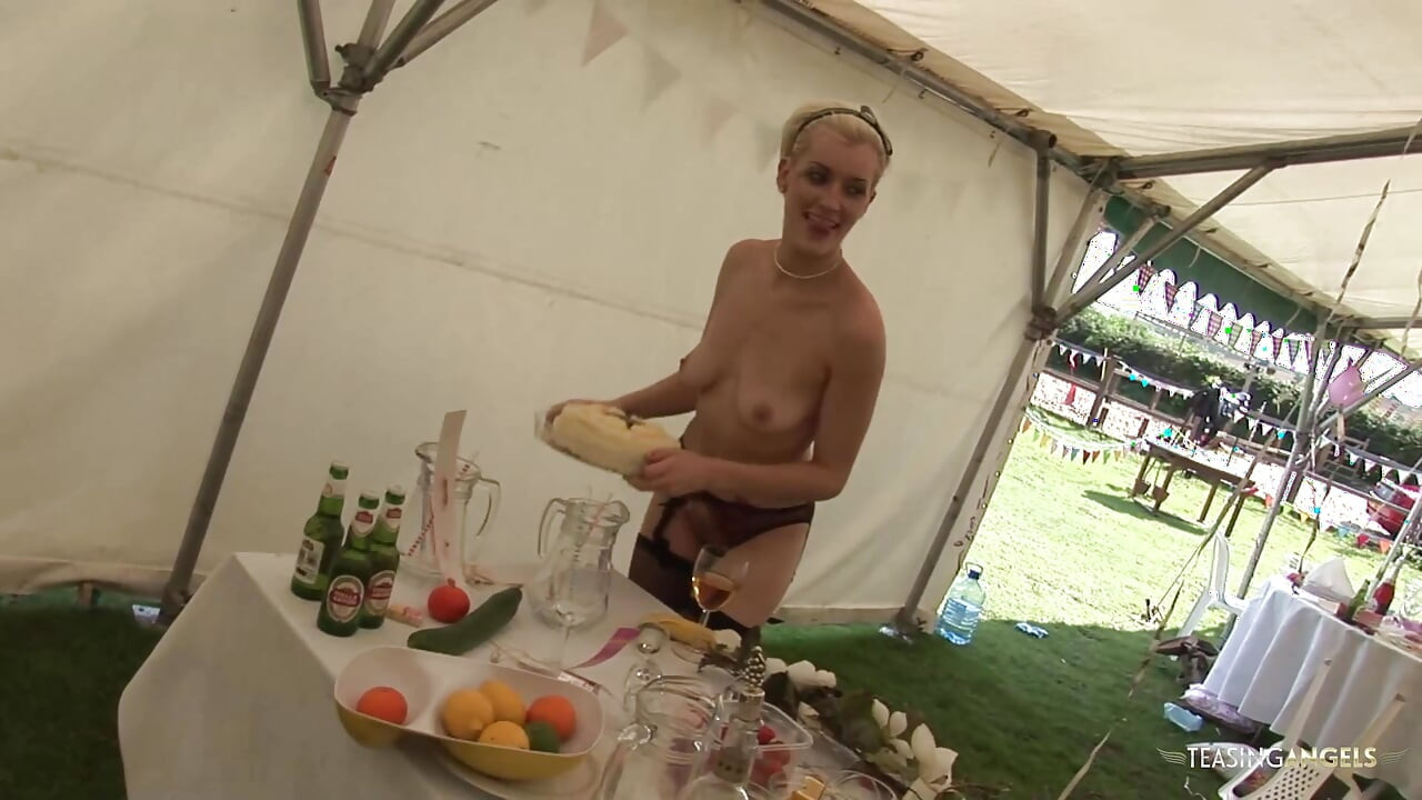 Hottie with big boobs shares two dicks with her friends