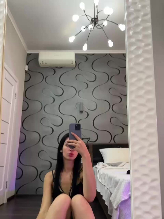 Don't just scroll surrender 😈One click and you're mine.
