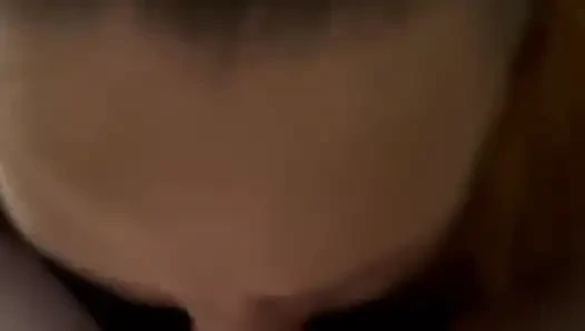 Istri nakal ini dientot habis-habisan di kamar hotel bagian 1