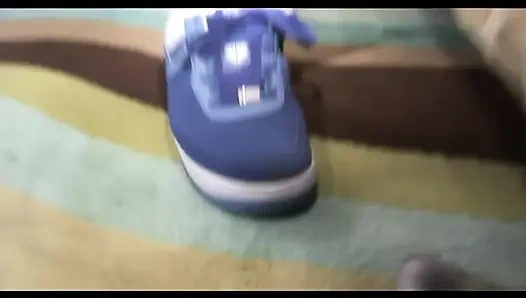 Evet Baba, Şimdi Ver! - Büyük Memeli Zenci Kızlar Kanepede Yoğun Sert Sikişiyor