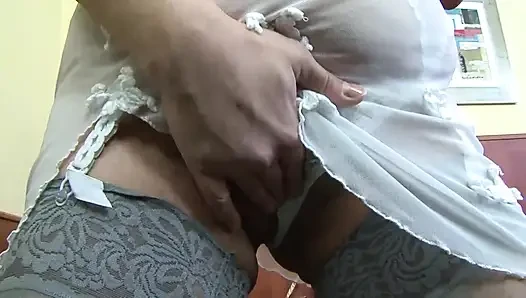 Kontol hitam besar untuk cewek muda semok...