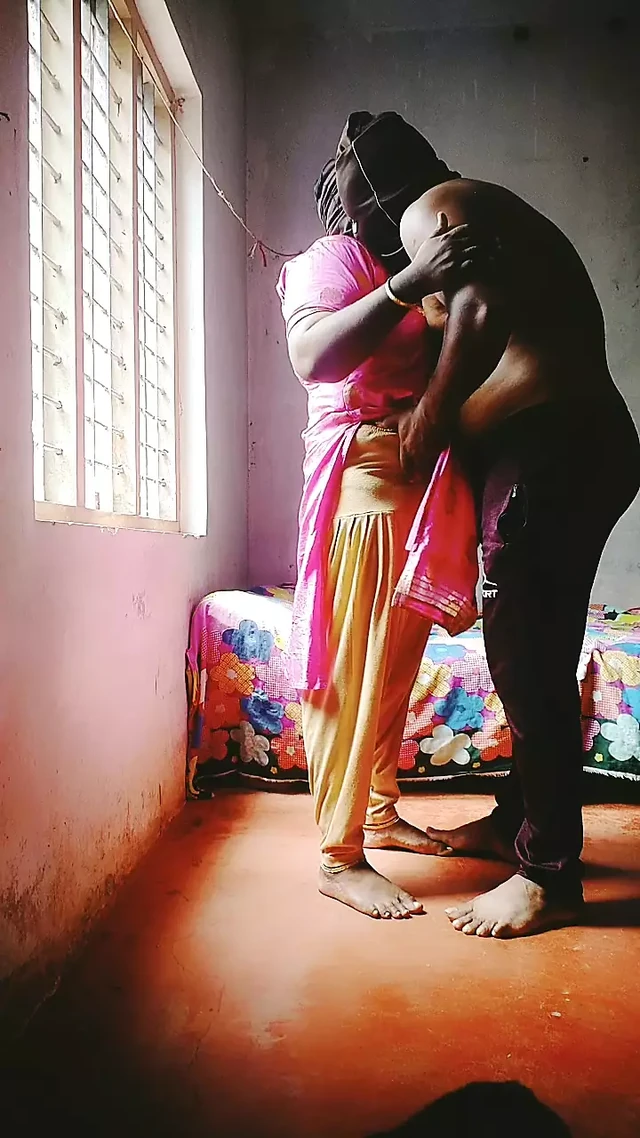 Indian Husband and Wife Thirrilling Performance