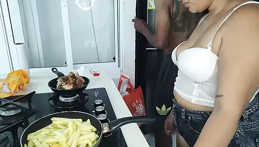 Готовка с камшотом-медведем