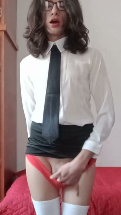 Shemale office coworker sends wrong video | Clip 1